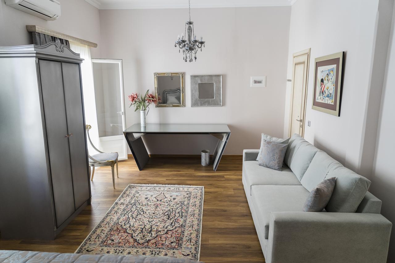 Le Bijou Luxury Rooms & Suites Karaferye Dış mekan fotoğraf